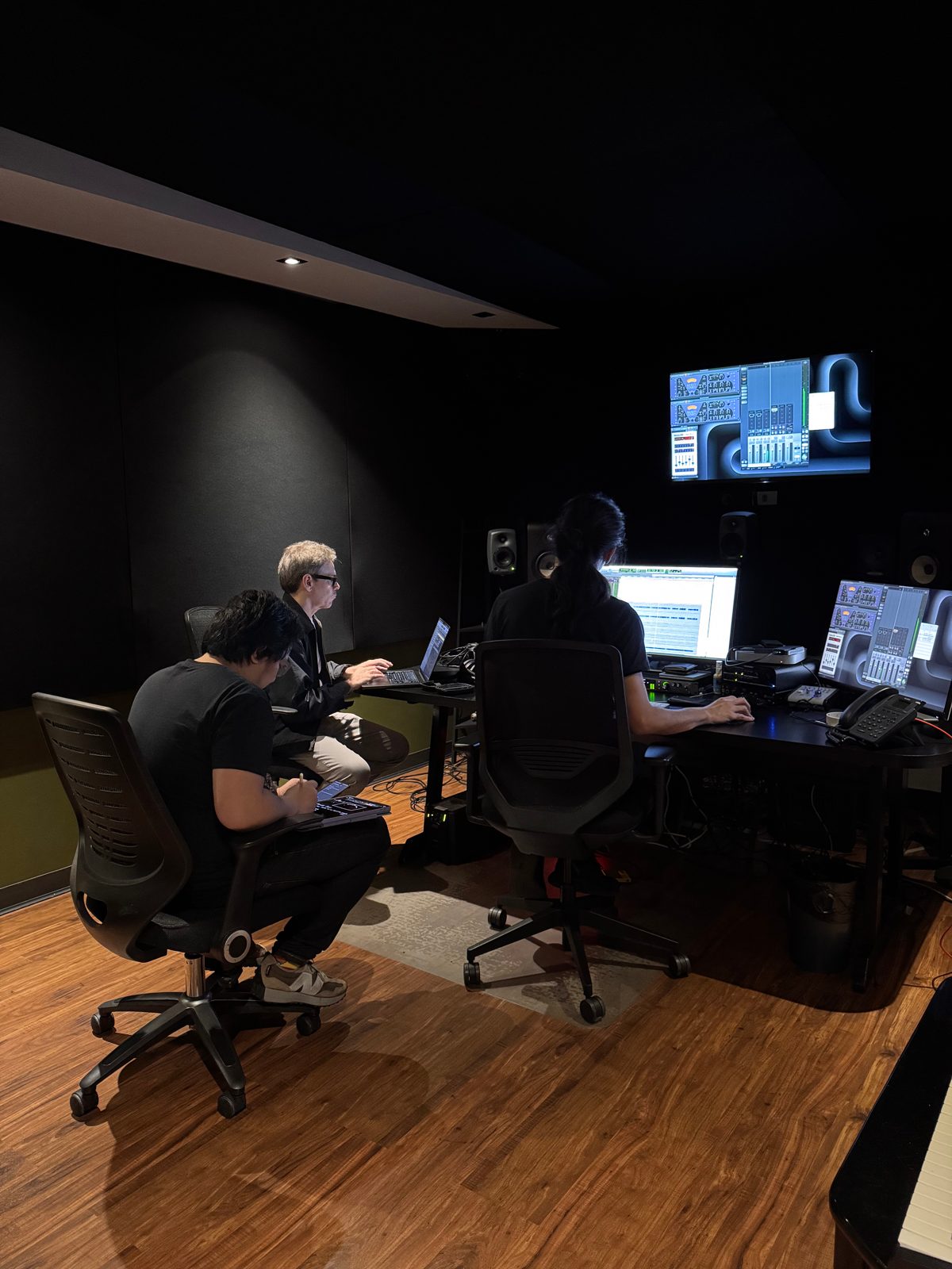 Collaboration: The Secret Ingredient to Better Advertising Music